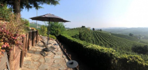Cannubi San Lorenzo Appartamento- Mansarda Barolo